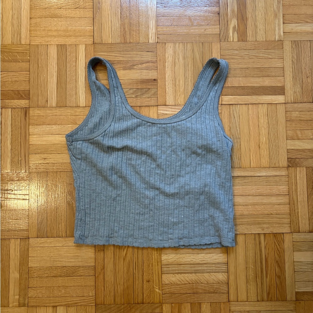 Me to We Ribbed Cropped Tank Top — Gray